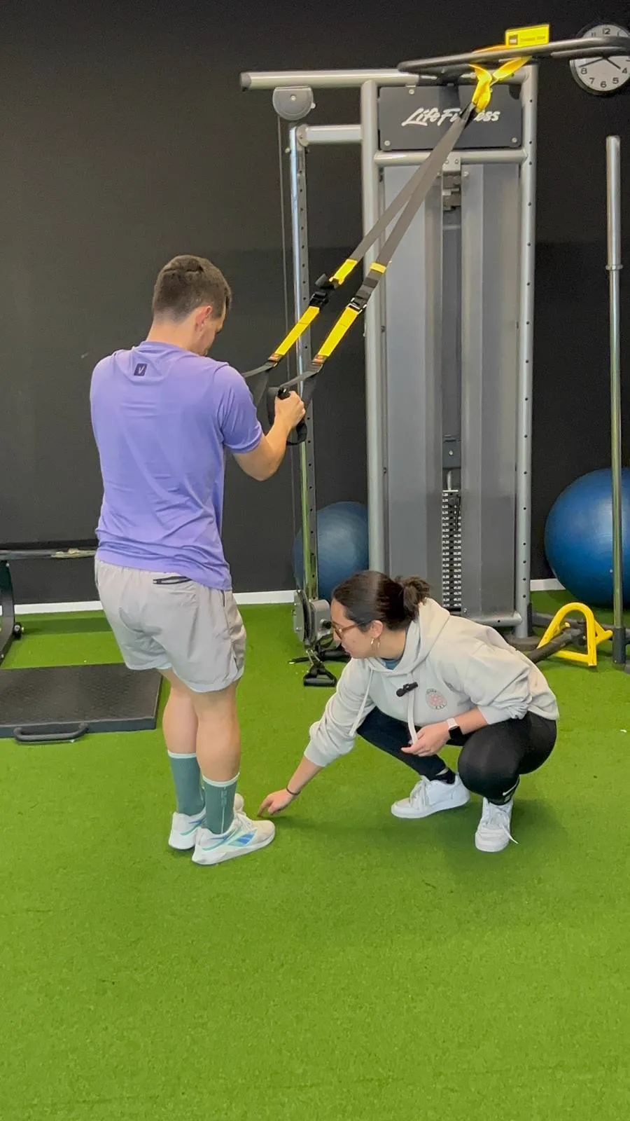 Sesión de entrenamiento personal con TRX en Taronja Box Valencia